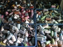 探秘两元店货源 彩色线材与日用百货的多元商机